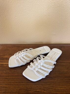 Marc Fisher White Square Toe Strappy Sandals - Size 8